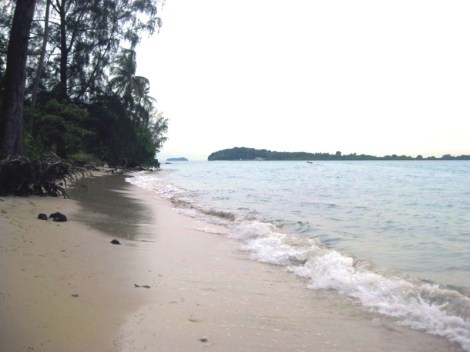 Pantai Indah, Pulau Lengkana